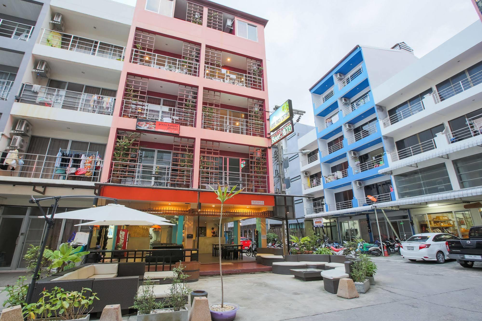 Hotel Cool Sea House Patong Exterior foto