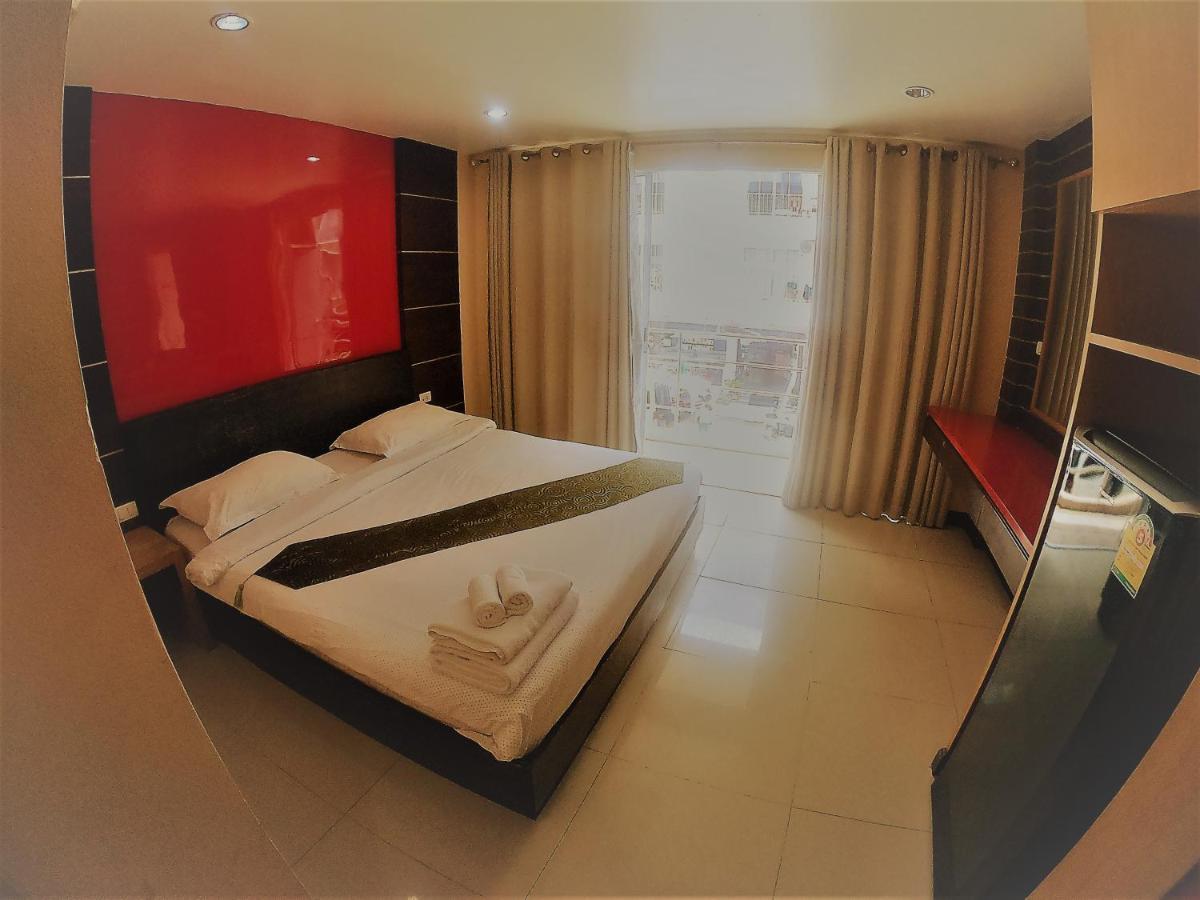 Hotel Cool Sea House Patong Exterior foto
